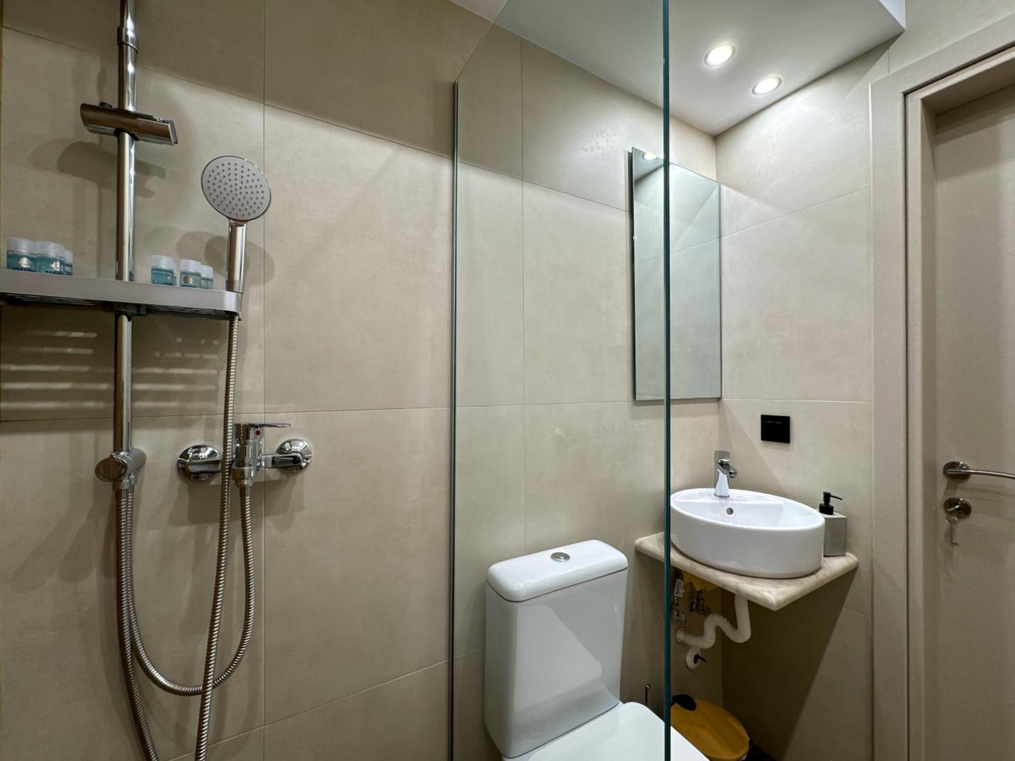 Bluekaravan Suite Салоники Экстерьер фото