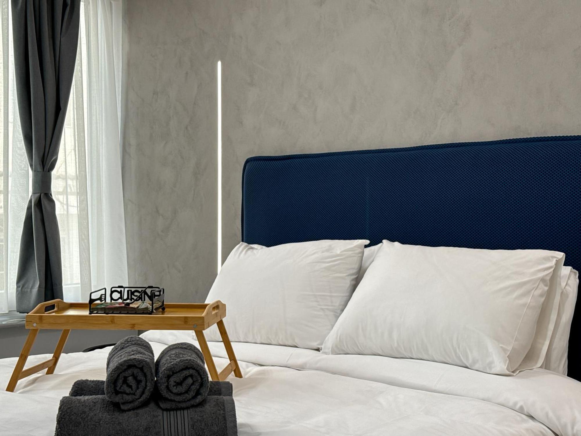 Bluekaravan Suite Салоники Экстерьер фото